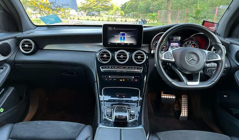Mercedez Benz 4Matic GLC Class (SUV) 2017 full