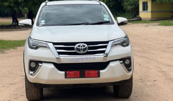 Toyota Fortuner 2016 full