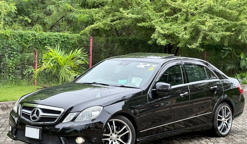 Mercedez Benz E-Class AMG 2011 full