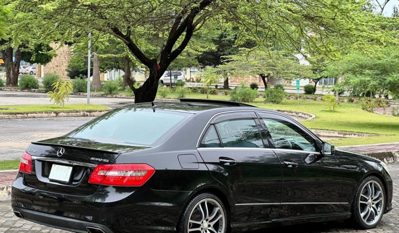 Mercedez Benz E-Class AMG 2011 full