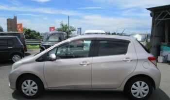 Toyota Vitz 2012 full