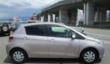 Toyota Vitz 2012 full
