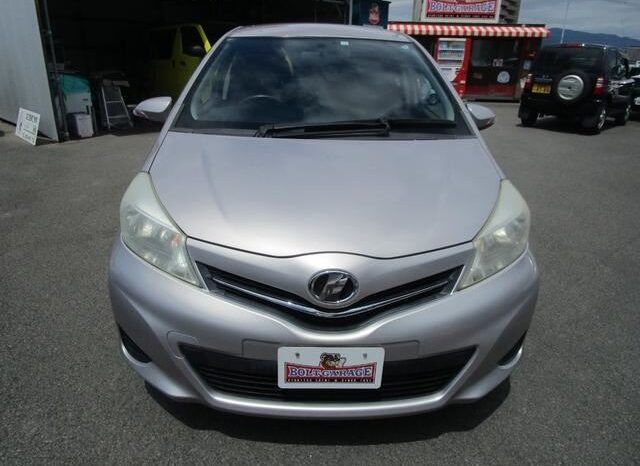 Toyota Vitz 2012 full