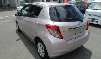 Toyota Vitz 2012 full